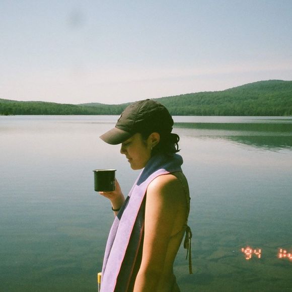 Meet your Posher, Anne-sophie - Picture 1 of 1